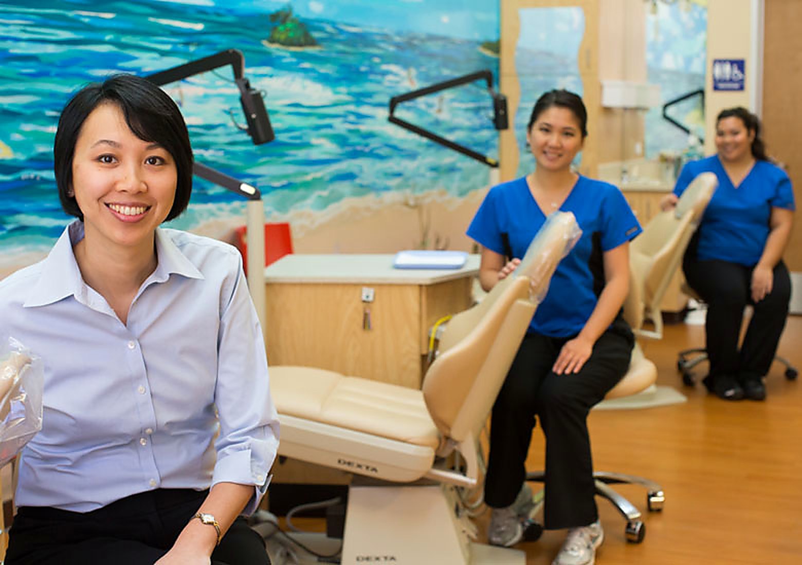Dr. Susan Hsieh with her orthodontic team in the treatment bay at Family Orthodontics of Dublin
