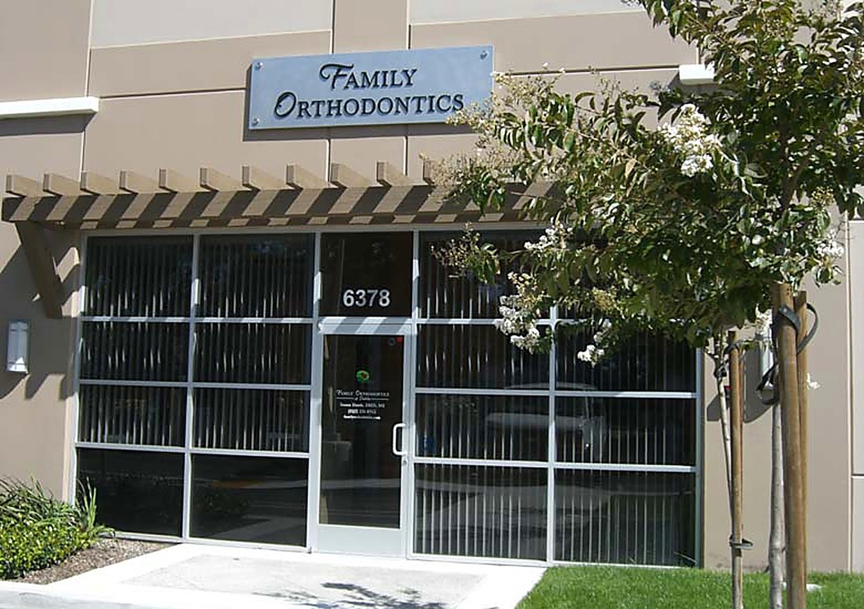 The exterior entrance of Family Orthodontics of Dublin at 6378 Clark Avenue